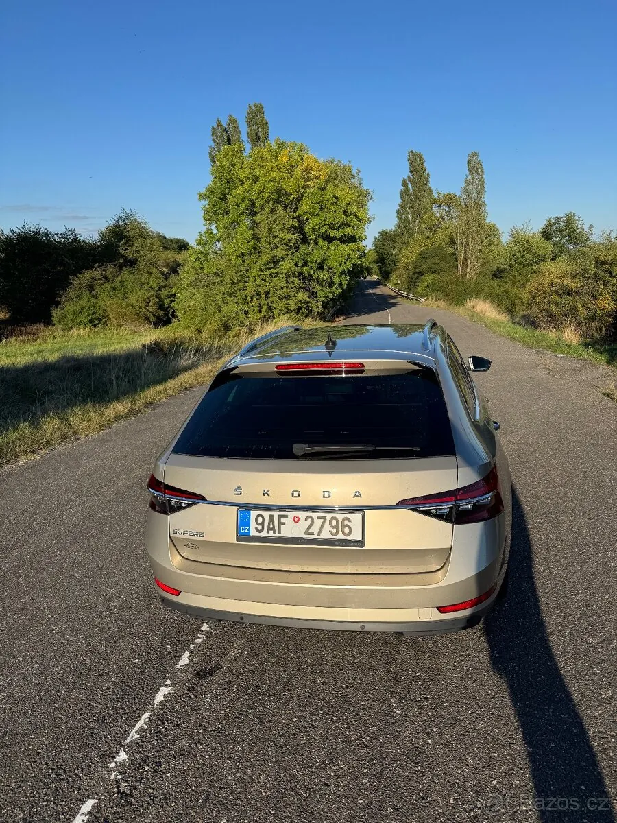 Skoda Superb 2022 photo 5