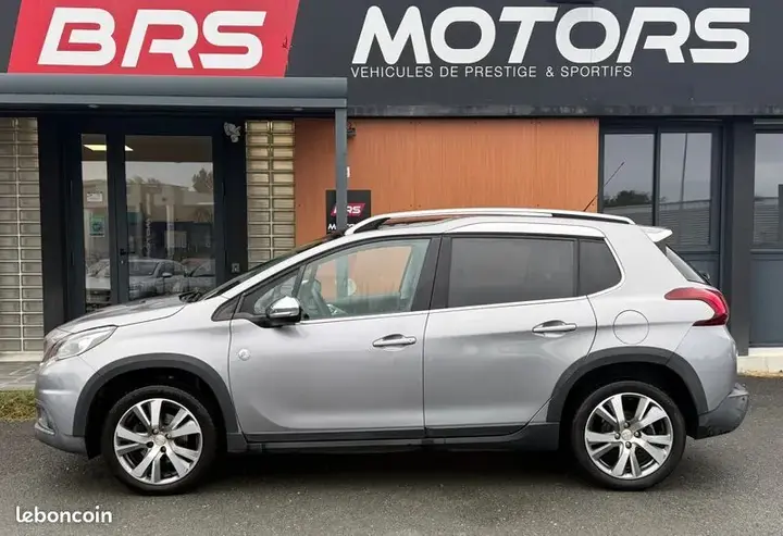 Peugeot 2008 2017 photo 4