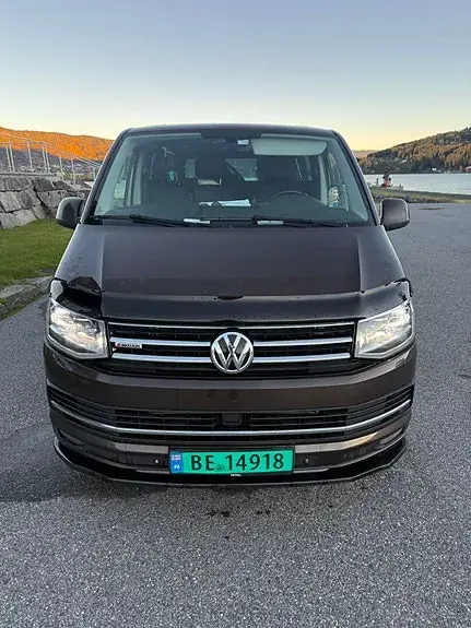 Volkswagen Transporter 2018 photo 2