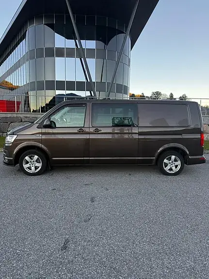 Volkswagen Transporter 2018 photo 3