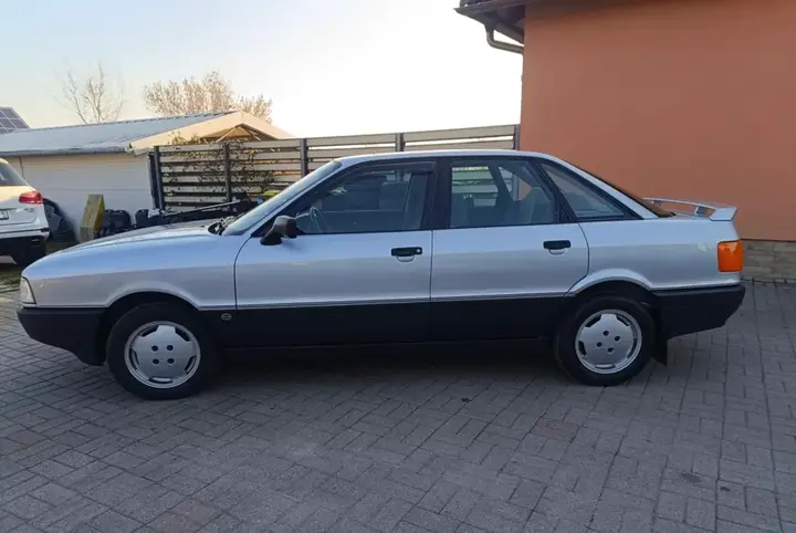 Audi 80 1989 photo 2