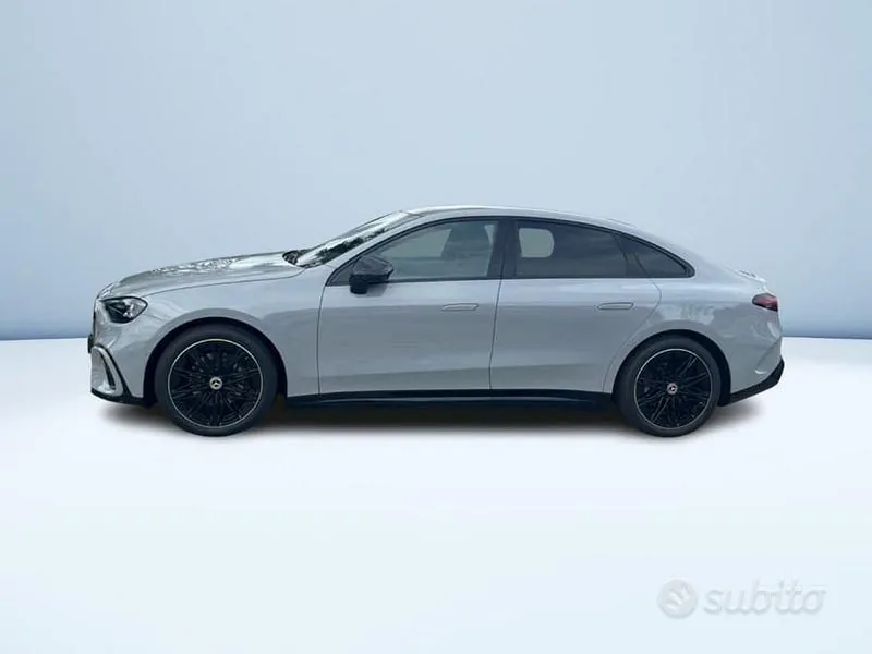 Mercedes-Benz C-Class 2026 photo 3