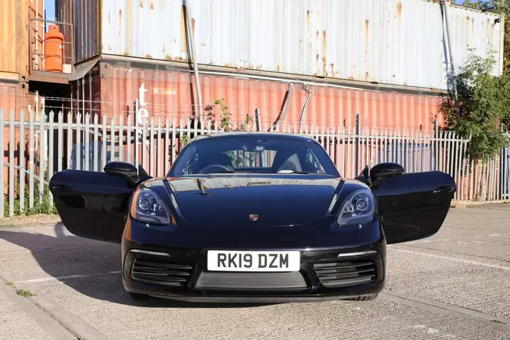 Porsche 718 Cayman 2019 photo 5