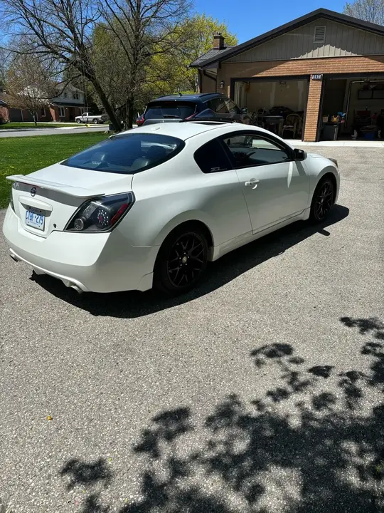 Nissan Altima 2012 photo 4