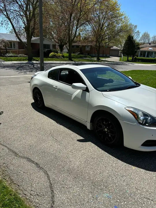 Nissan Altima 2012 photo 5