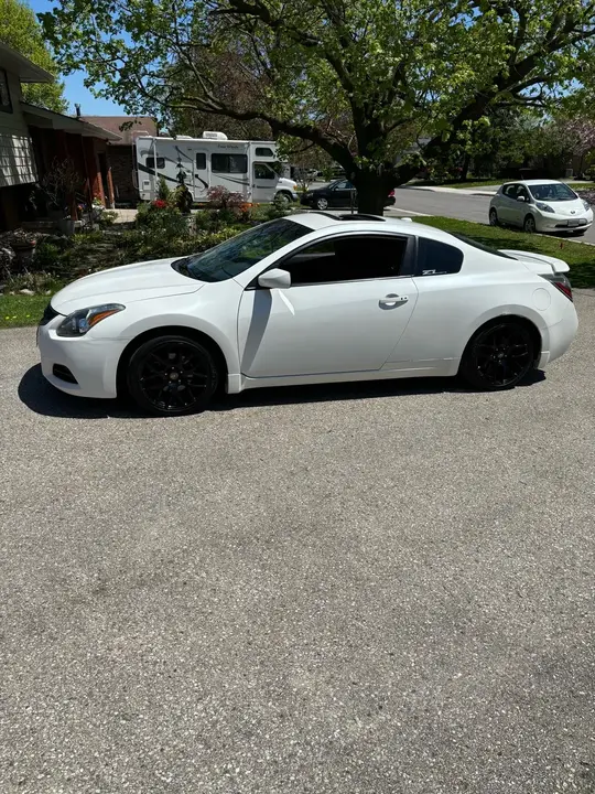 Nissan Altima 2012 photo 3