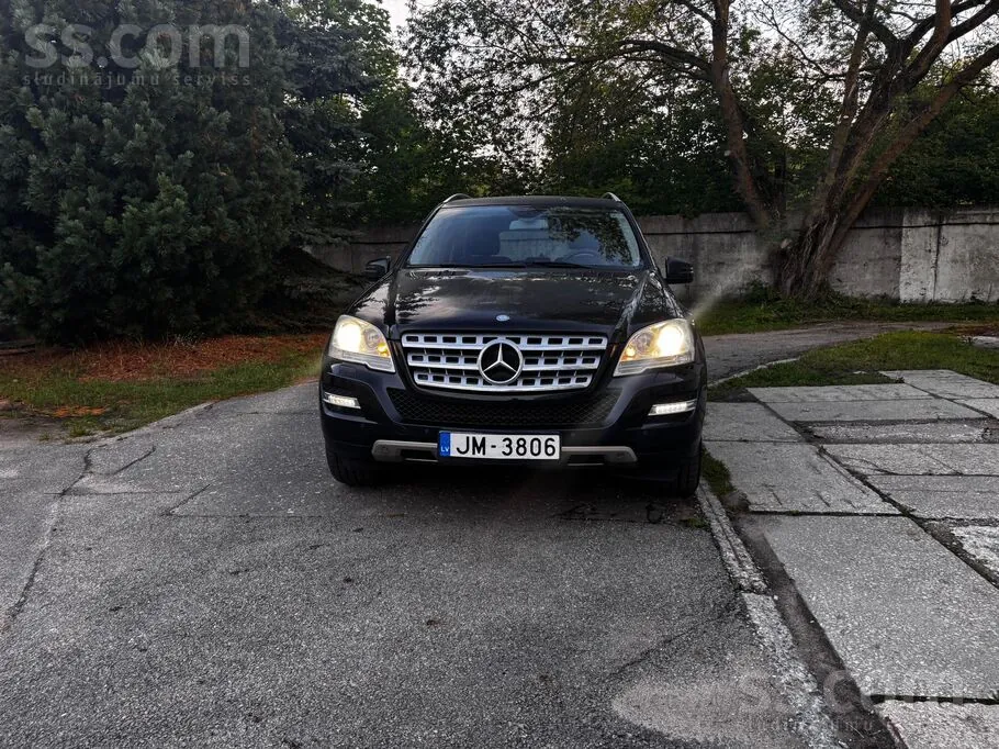 Mercedes-Benz Ml350 2011 photo 2
