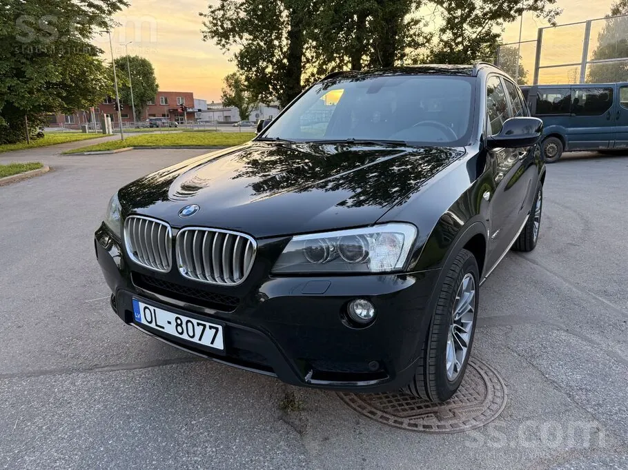 BMW X3 2012 photo 3