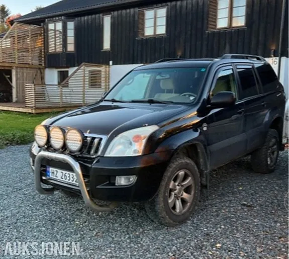 Toyota Land Cruiser