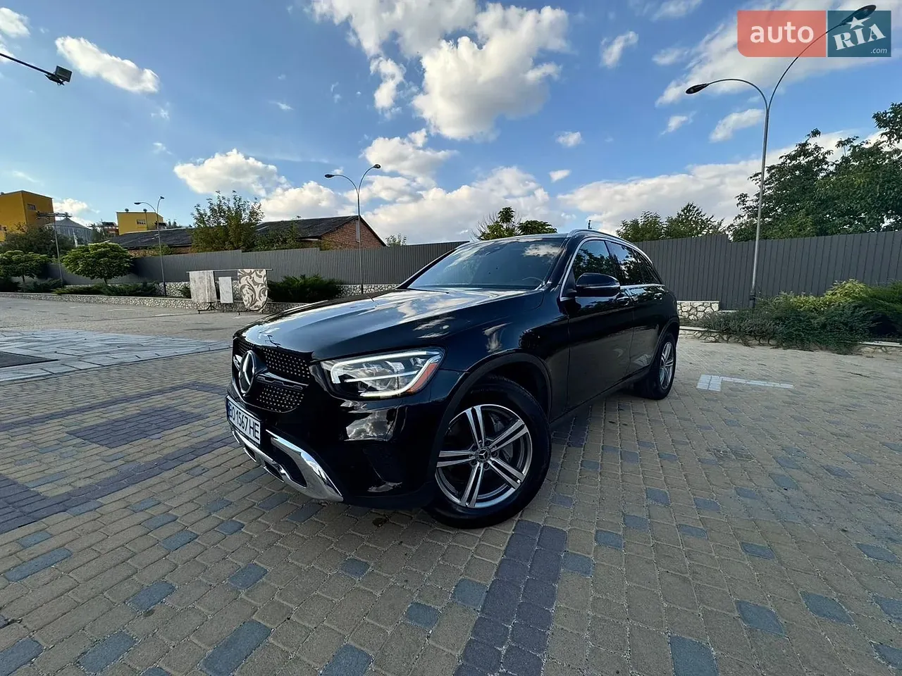 Mercedes-Benz Glc-Class 2020 photo 4