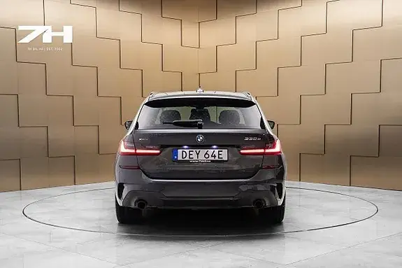 BMW 330E 2022 photo 4