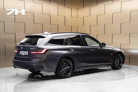 BMW 330E 2022 photo 5