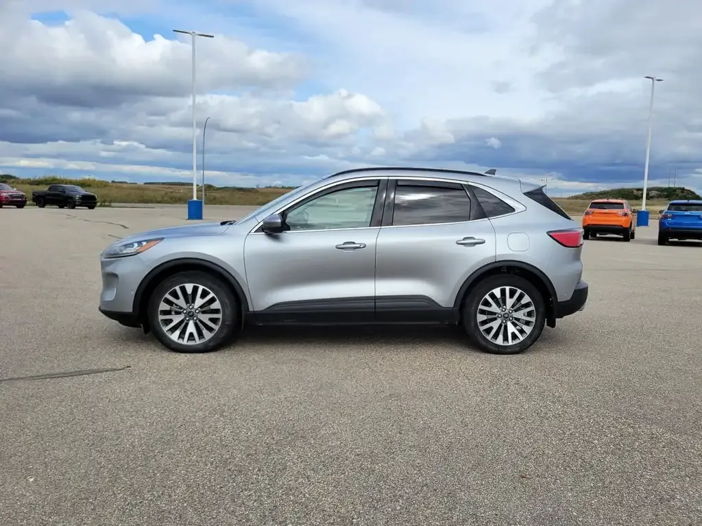 Ford Escape 2021 photo 3
