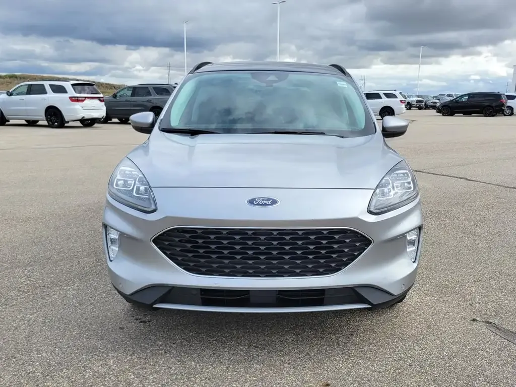 Ford Escape 2021 photo 2