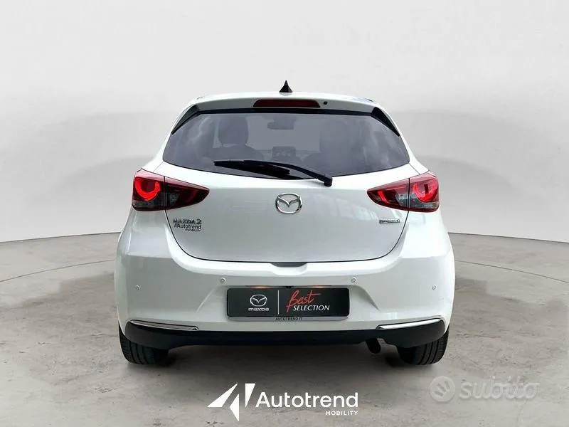 Mazda Mazda2 2024 photo 4