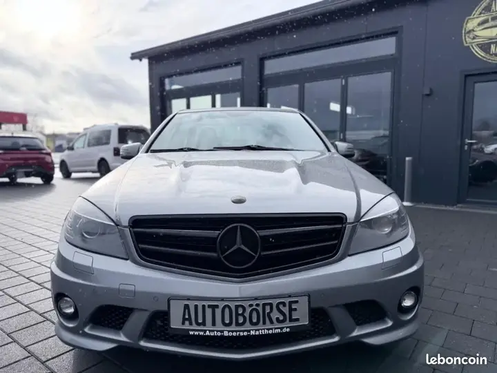 Mercedes-Benz C-Class 2009 photo 2