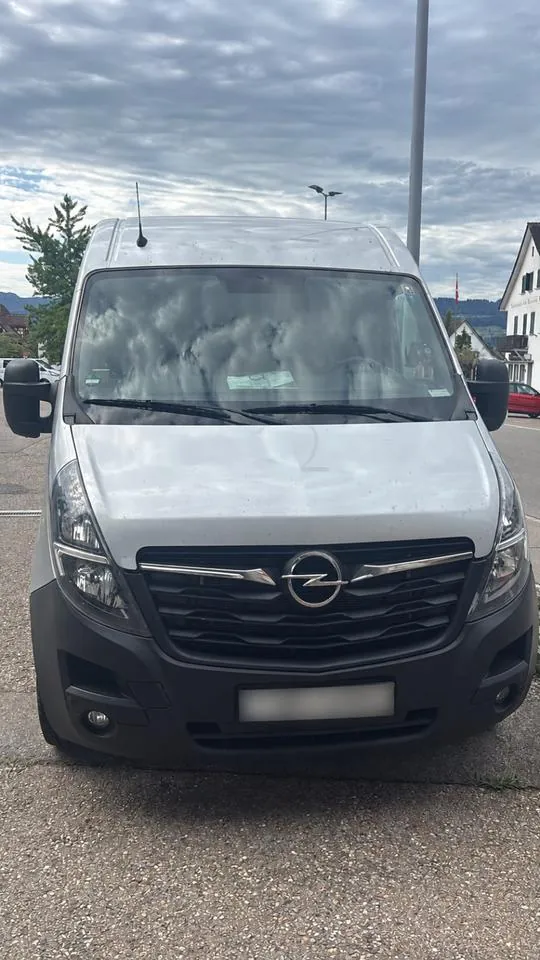 Opel Movano