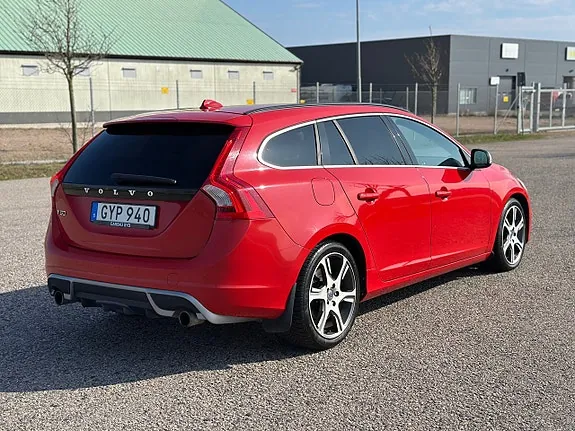 Volvo V60 2012 photo 4