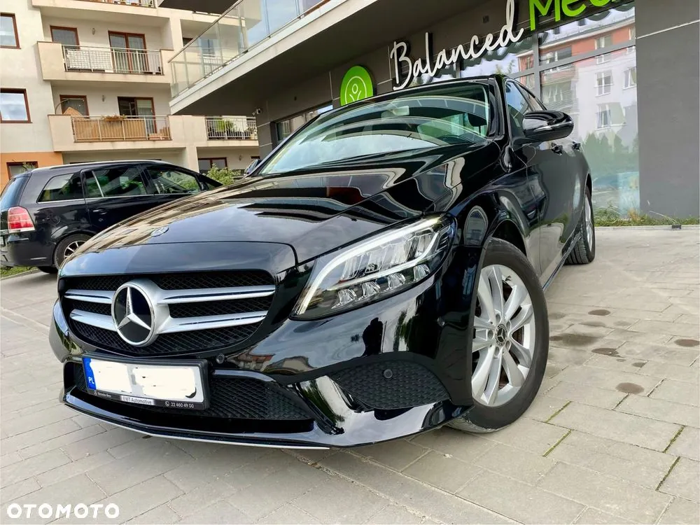 Mercedes-Benz C-Class 2019 photo 2