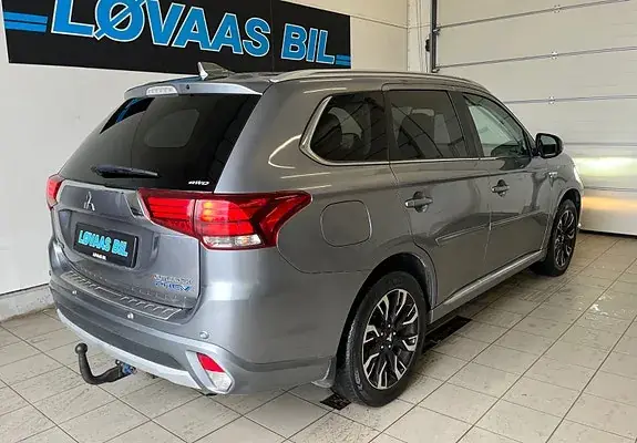 Mitsubishi Outlander 2016 photo 4