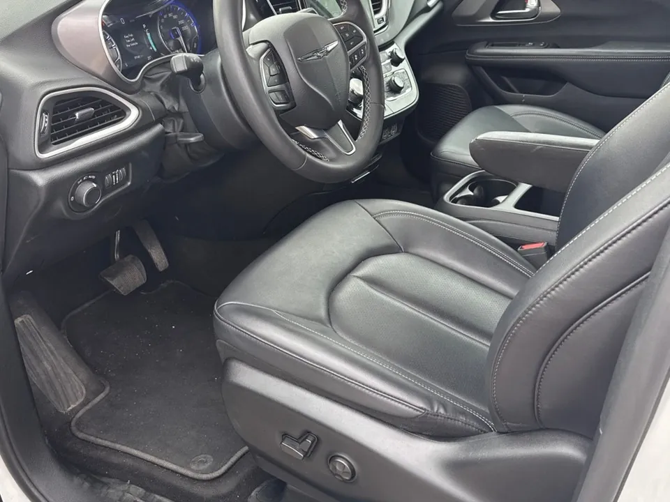Chrysler Grand Caravan 2025 photo 5