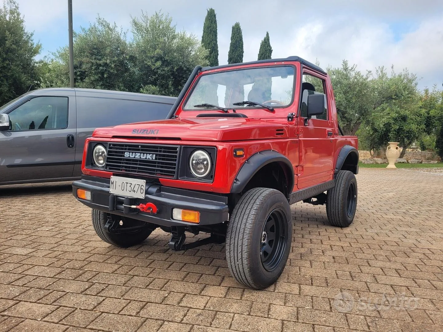 Suzuki Samurai