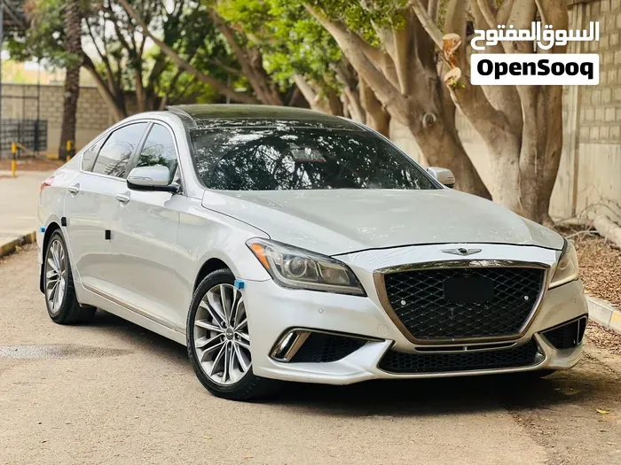 Genesis G80 2016 photo 2