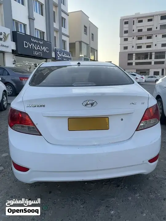 Hyundai Accent 2013 photo 3