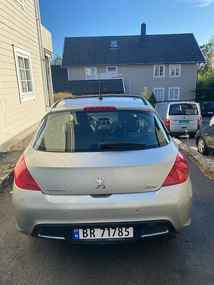 Peugeot 308 2008 photo 4