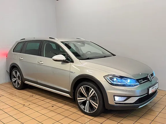 Volkswagen Golf Alltrack 2018 photo 2