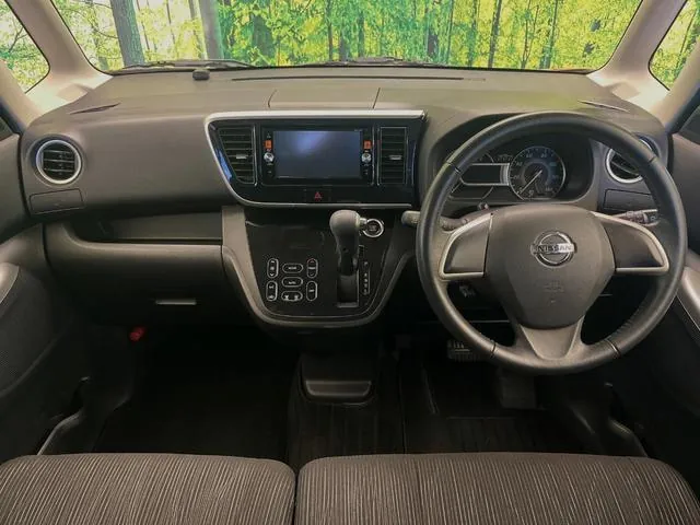 Nissan Dayzulux Highway Star X 2015 photo 2