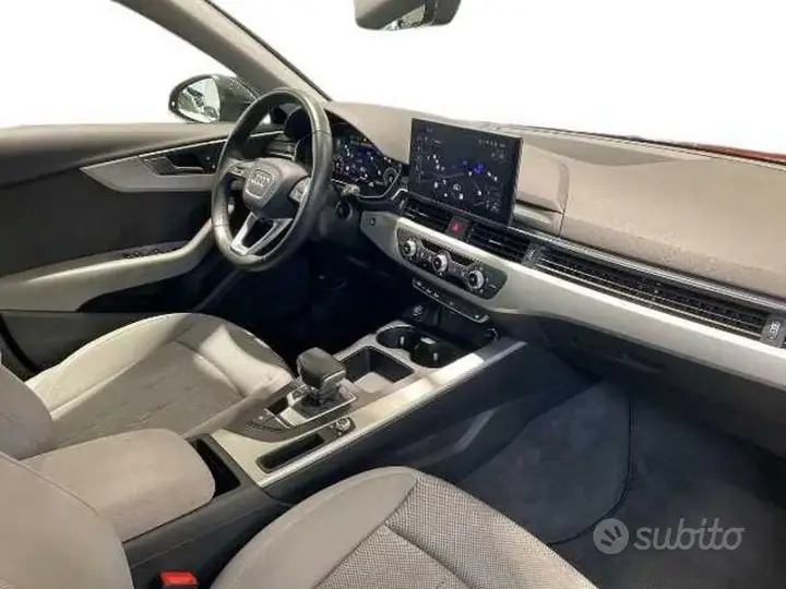 Audi A4 2022 photo 3