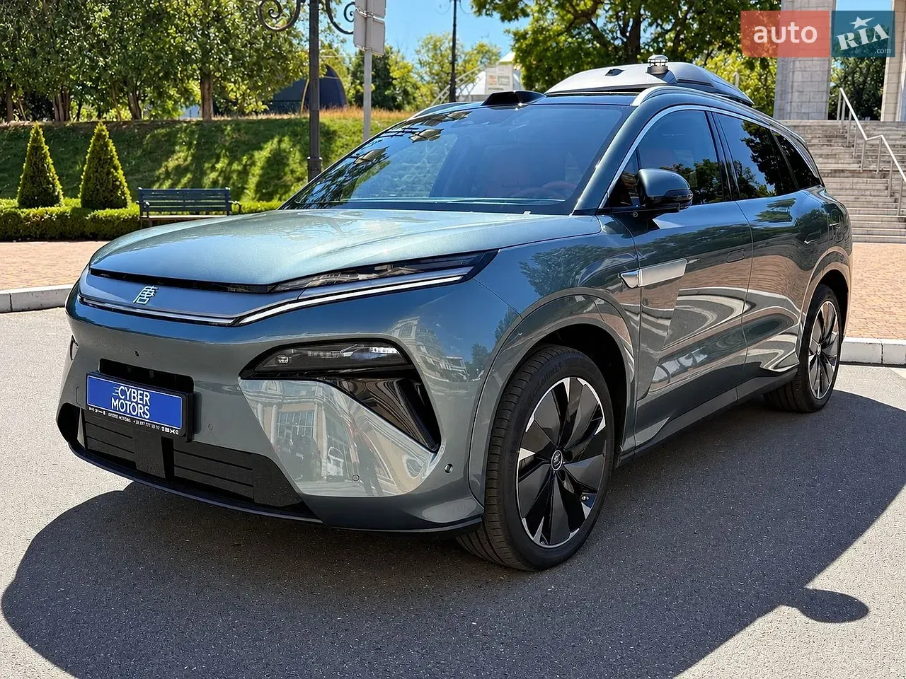 BYD Tang L 2025 photo 2