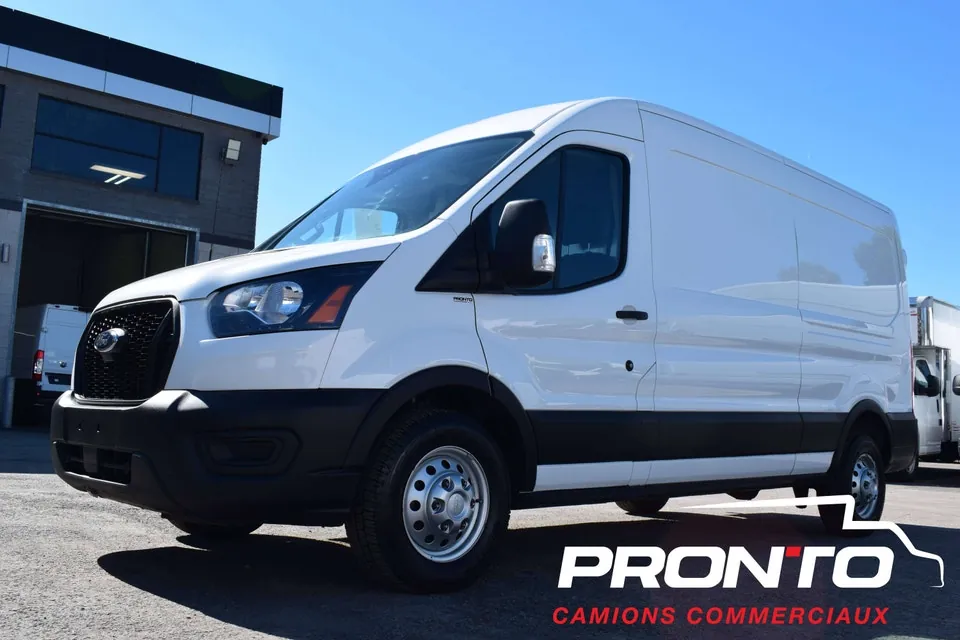 Ford Transit 2023 photo 4
