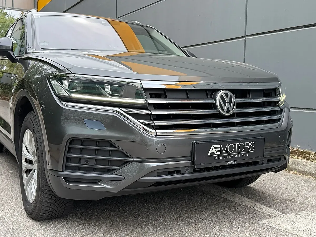 Volkswagen Touareg 2019 photo 3