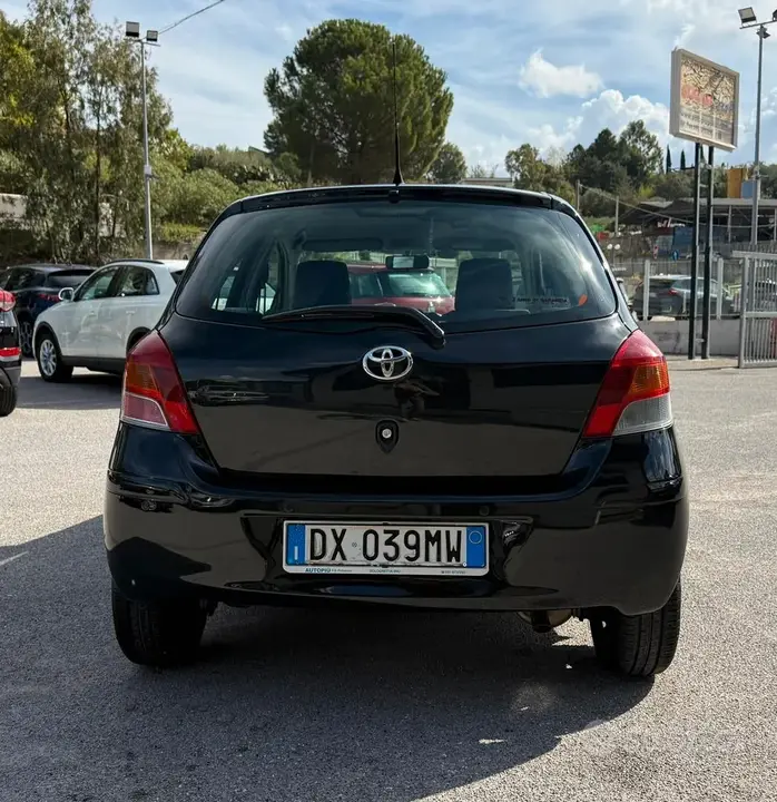 Toyota Yaris 2009 photo 5