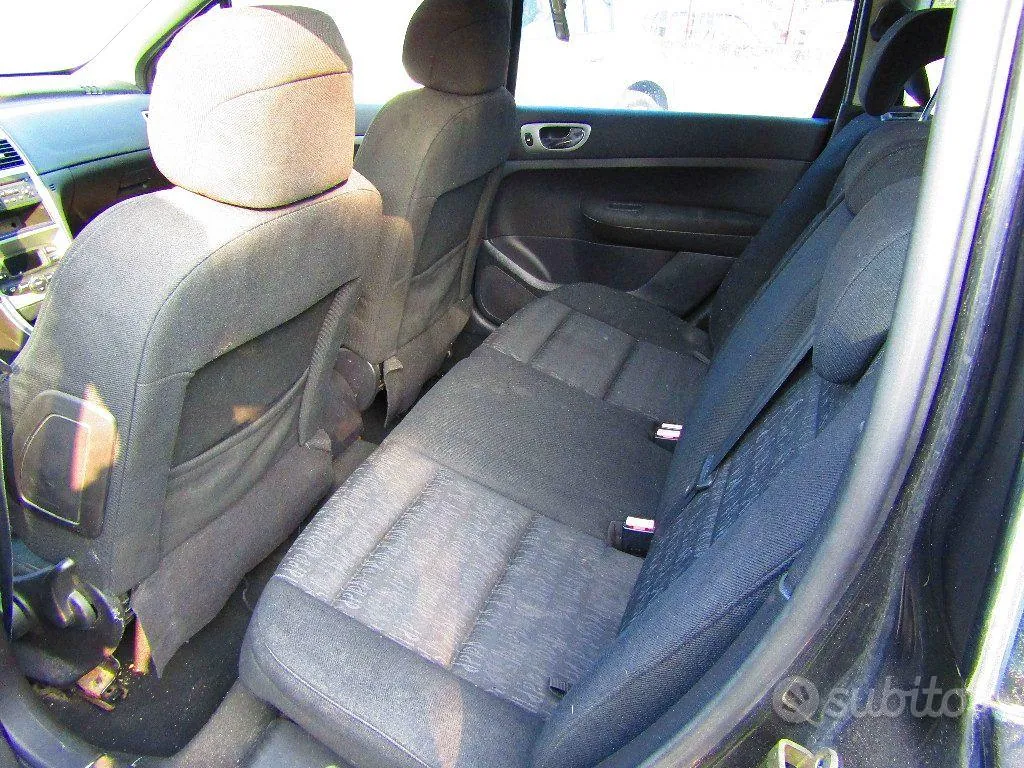 Peugeot 307 2004 photo 5