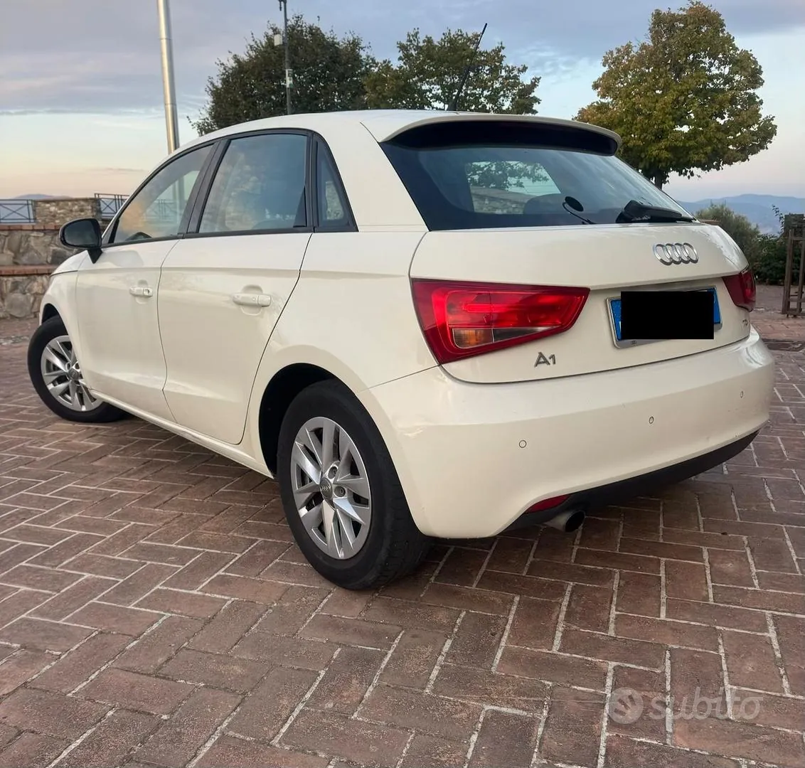 Audi A1 2013 photo 5