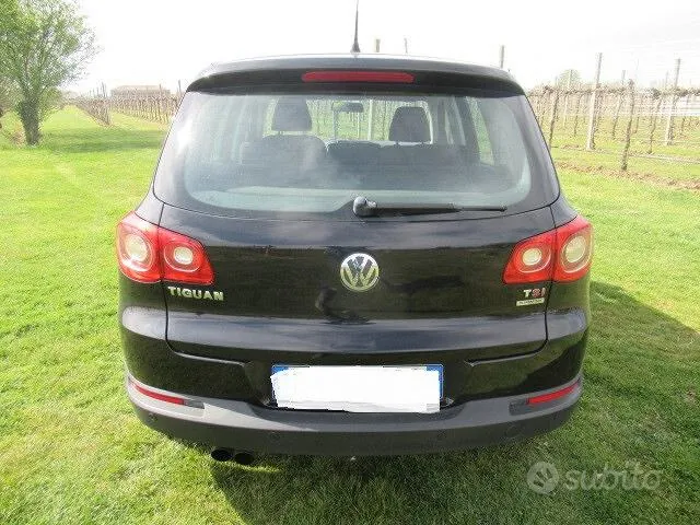 Volkswagen Tiguan 2011 photo 4