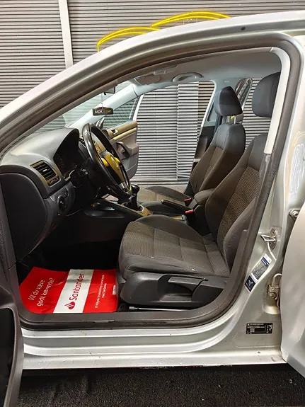 Volkswagen Jetta 2010 photo 5