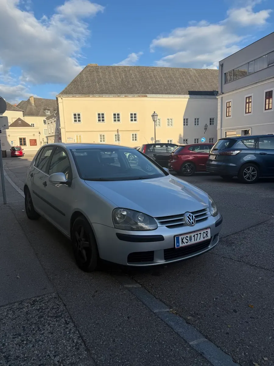 Volkswagen Golf 2004 photo 3