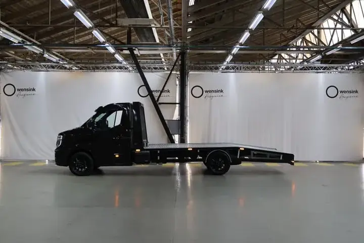 Renault Master 2024 photo 2