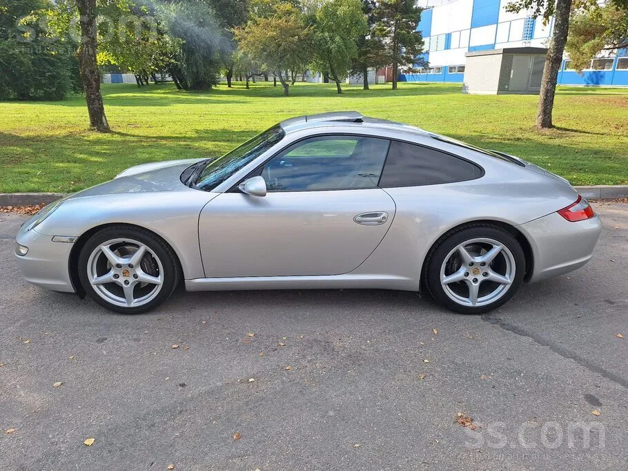 Porsche 911 2005 photo 2