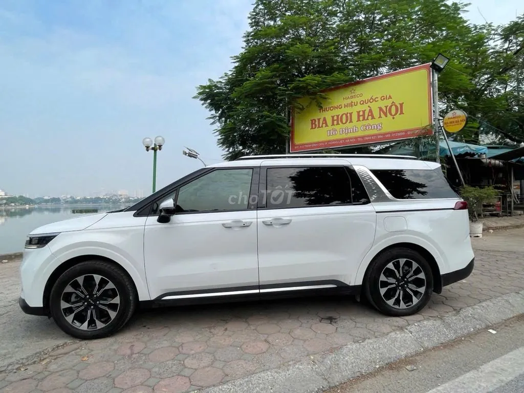 Kia Carnival 2022 photo 4