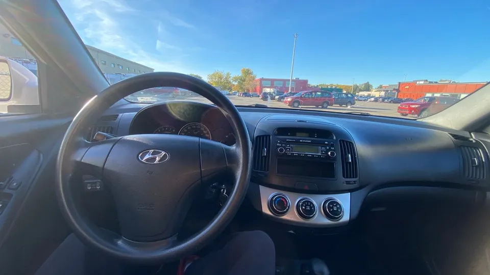 Hyundai Elantra 2010 photo 5