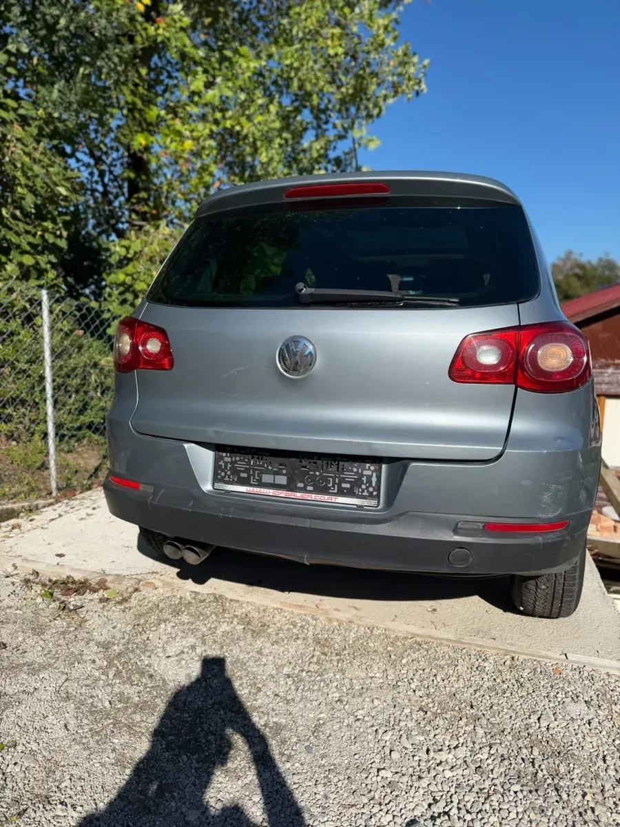 Volkswagen Tiguan 2008 photo 2