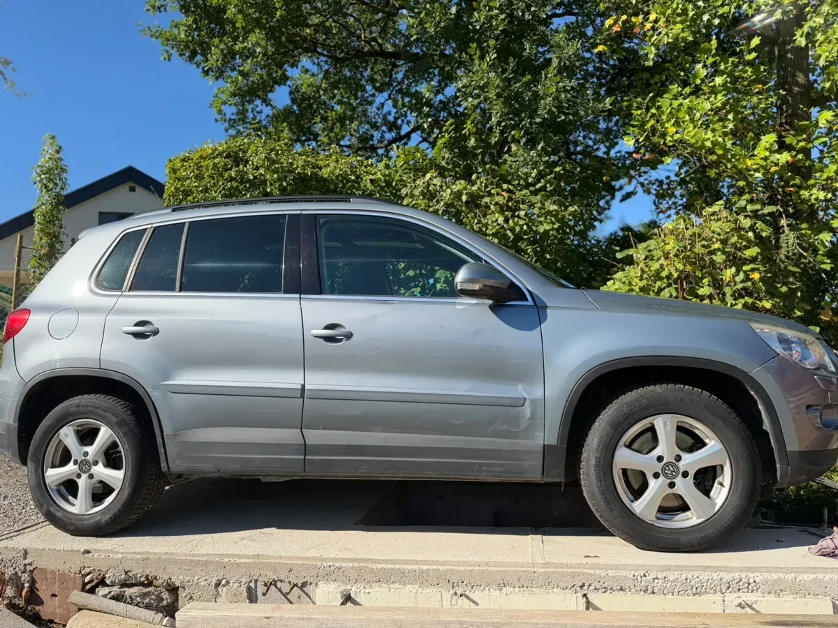 Volkswagen Tiguan 2008 photo 3