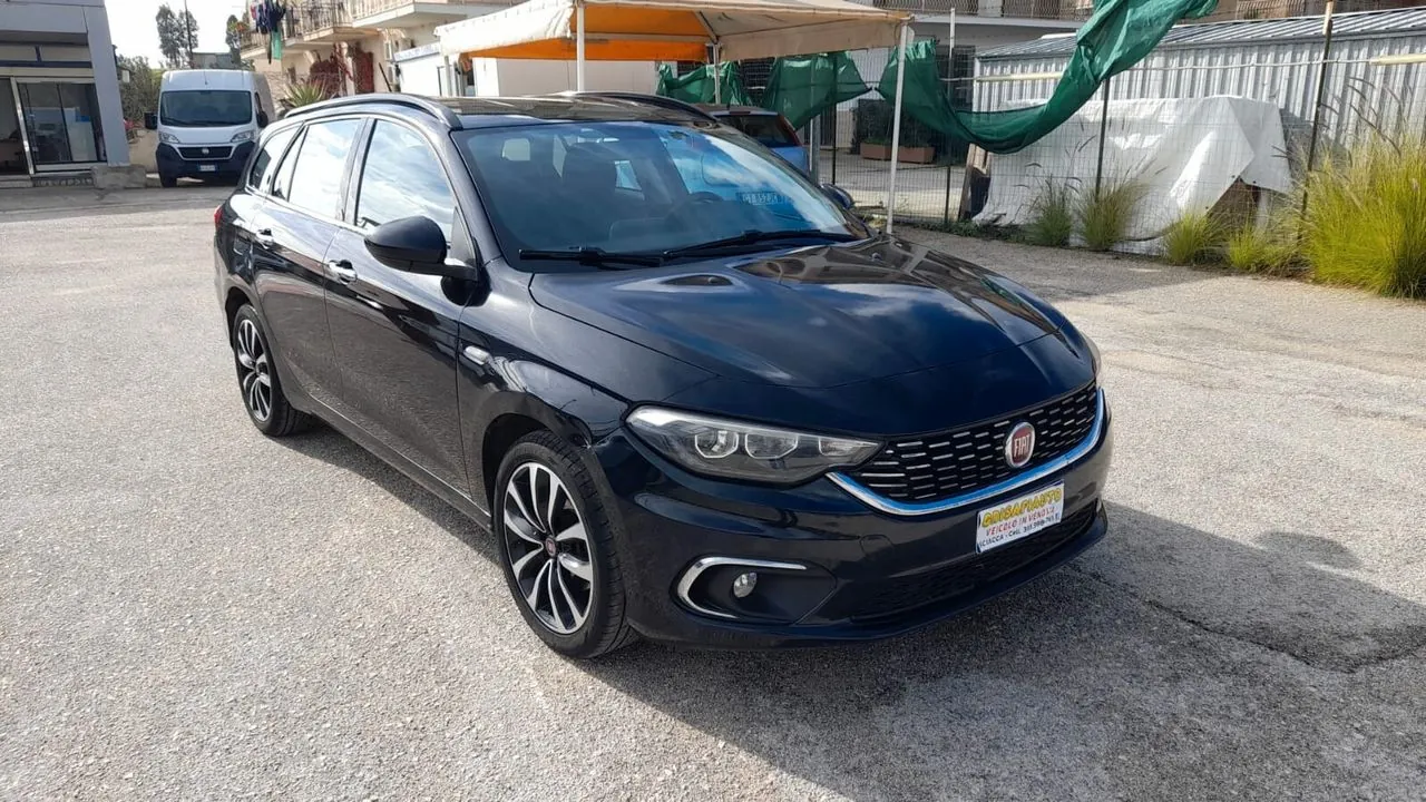 Fiat Tipo 2017 photo 2