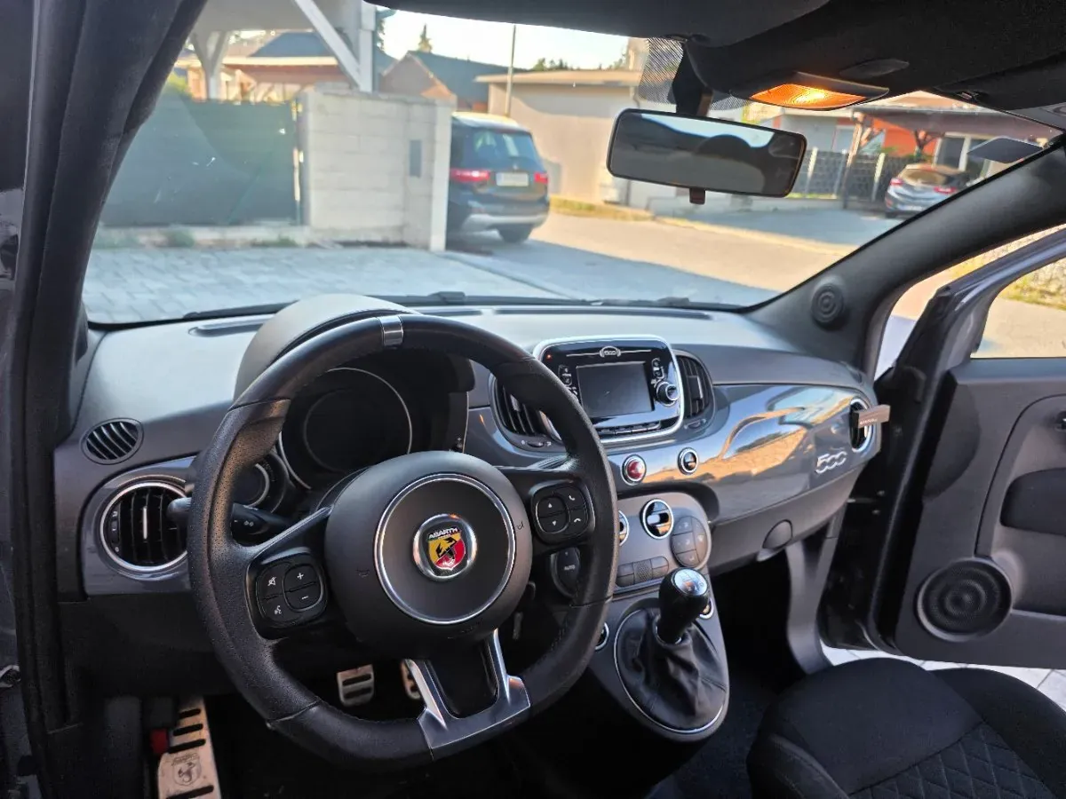 Abarth 500 2020 photo 2