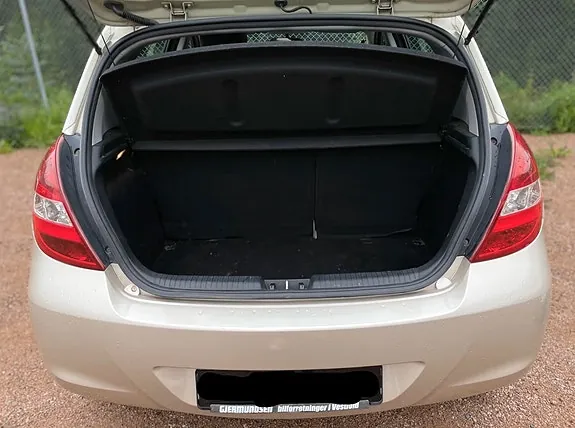 Hyundai I20 2011 photo 4